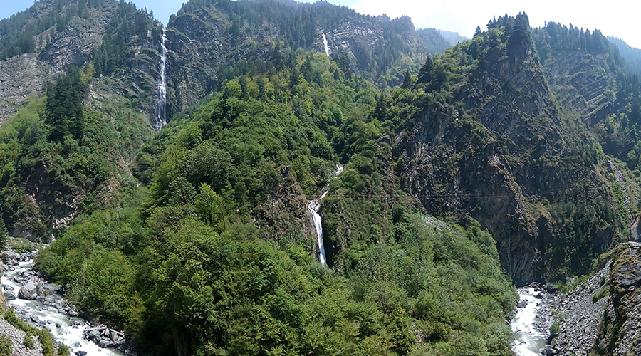 Kaksen And Bhagsen Waterfall, Himachal Pradesh